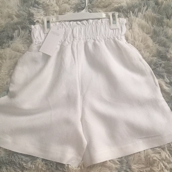 H&M Pants - White linen shorts NWT